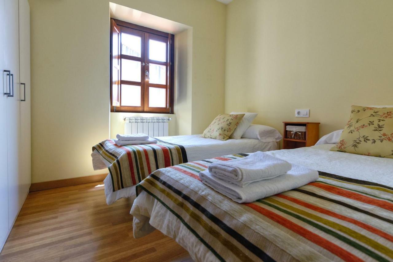 Mirando Llanes A B C Apartment ภายนอก รูปภาพ